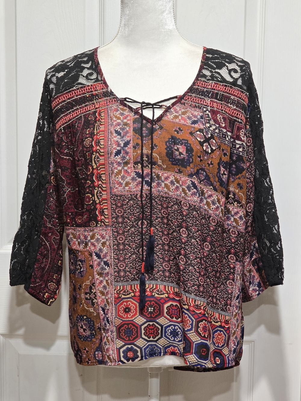 Miss Me Boho Patchwork Lace-Sleeve Women's Top in Multicolor Multimedia Design